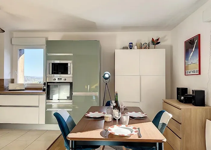 Zenitude In 31 Nuits Mini Appartement Deauville